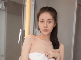 普拉提老师小苹果