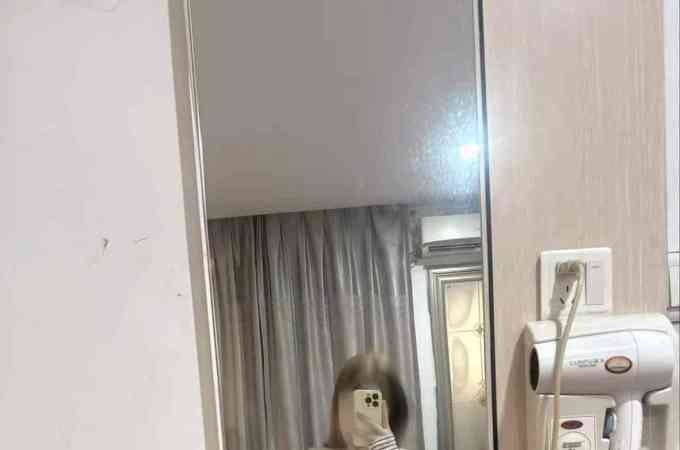 三溪18岁萝莉小甜甜